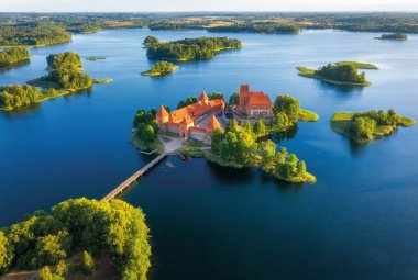 Burg von Trakai &copy; dzmitrock87-stock.adobe.com