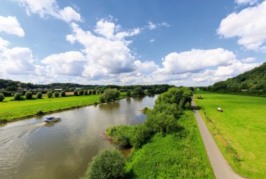 Weserradweg in der Porta Westfalica &copy; Christian Schwier - stock.adobe.com
