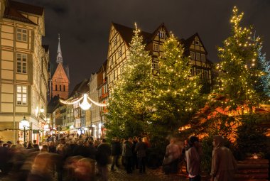 Holzmarkt Hannover mit Weihnachtsmarkt © TMN/Lars Gerhardts