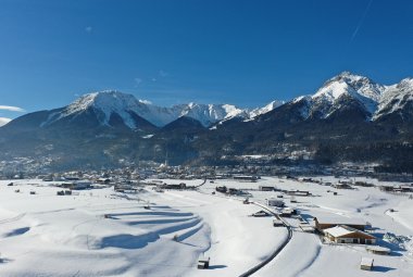 Blick auf Imst im Winter &copy; Sabrina - stock.adobe.com