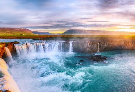 Godafoss Wasserfälle